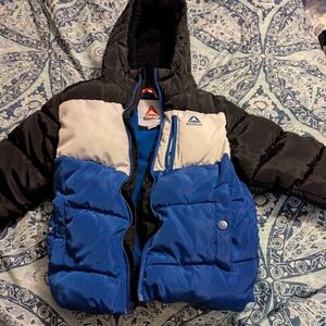 Reebok Winter Puffer Jacket Size 6/7